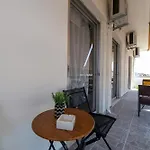Hospitality House * カラマタ