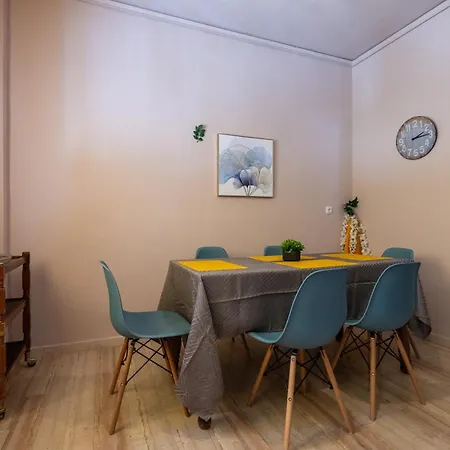 Apartment Hospitality House