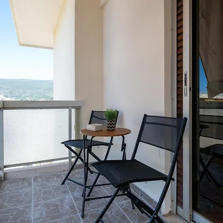 Apartment Hospitality House