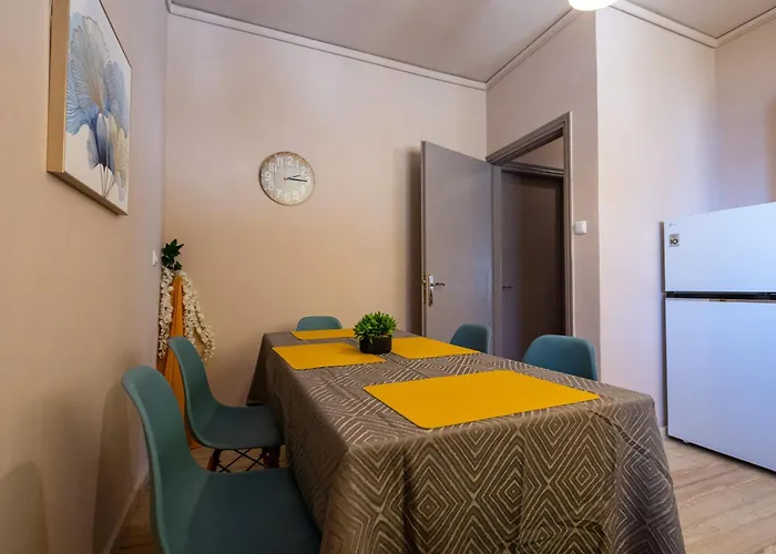 شقة Hospitality House كالاماتا